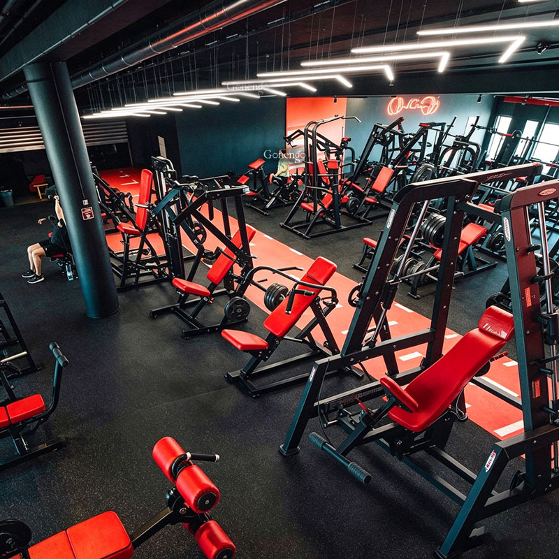 What ceiling lights are best for training gyms? 7 polygonal-LED-lights-for-gym