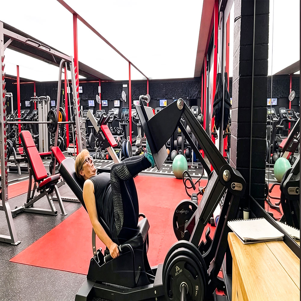 How do I choose durable lights for my training gym? 7 panel-lights-for-gym